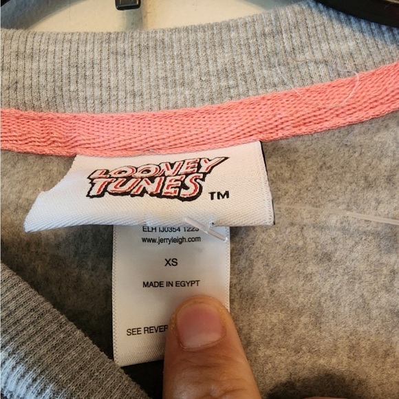 Looney Toons That's All Folks Graphic Print Sweatshirt size womens xs oversized - Picture 4 of 4